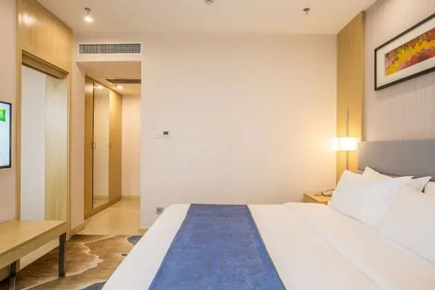 Standard Oda, 1 En Büyük (King) Boy Yatak, Şehir Manzaralı