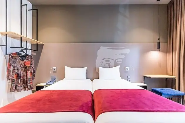 İki Ayrı Yataklı Oda, 2 Tek Kişilik Yatak