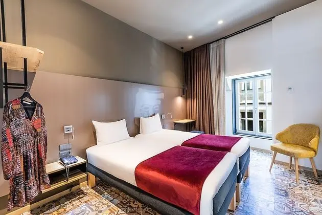 İki Ayrı Yataklı Oda, 2 Tek Kişilik Yatak