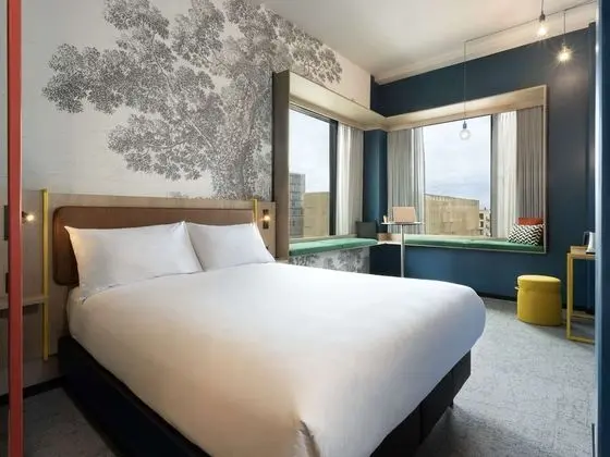 Deluxe Tek Büyük Yataklı Oda, 1 Çift Kişilik Yatak, Köşe