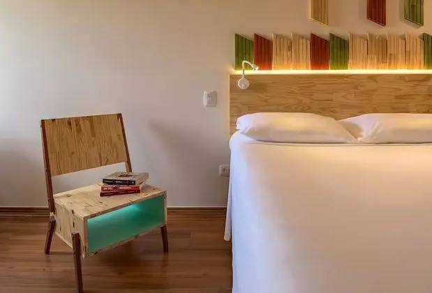 Standard Uma Cama Casal