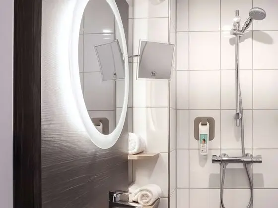 Comfort Tek Büyük Yataklı Oda, 1 Çift Kişilik Yatak ve Çekyat