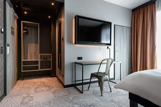 Comfort Tek Büyük Yataklı Oda, 1 Çift Kişilik Yatak