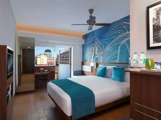 Deluxe Oda, 1 Büyük (Queen) Boy Yatak