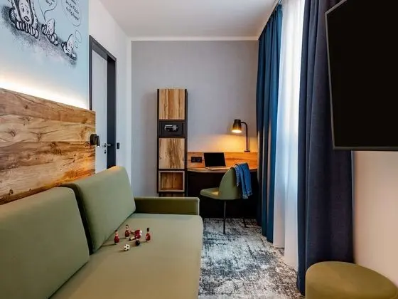 Family Oda, 1 Çift Kişilik Yatak ve Çekyat (Modern)