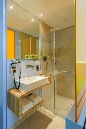 Comfort Tek Büyük Yataklı Oda, 1 Çift Kişilik Yatak (All Comfort)