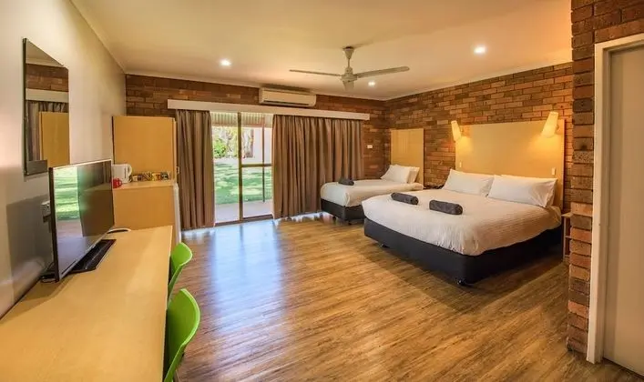 Deluxe Üç Kişilik Oda