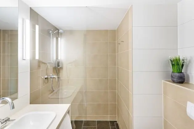 Comfort Tek Büyük Yataklı Oda, 1 Çift Kişilik Yatak (All Comfort)