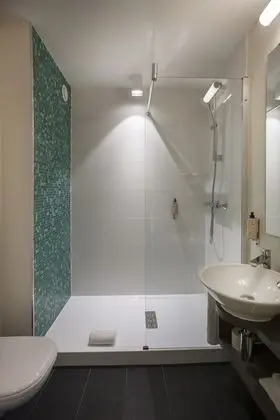 Standard Oda, 1 Çift Kişilik Yatak