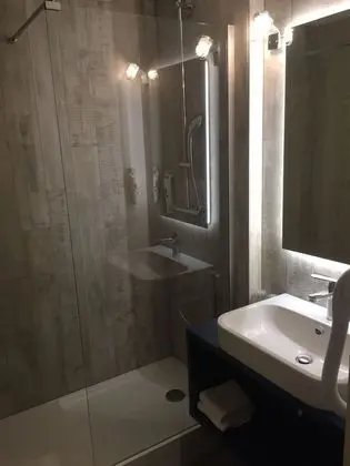 Standard Tek Büyük Yataklı Oda, 1 Çift Kişilik Yatak