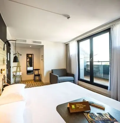 Standard Tek Büyük Yataklı Oda, 1 Çift Kişilik Yatak ve Çekyat