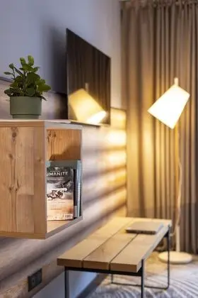 Tek Büyük Yataklı Oda, 2 Tek Kişilik Yatak