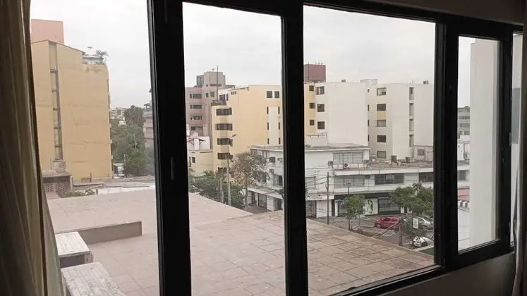 Premium Tek Büyük Yataklı Oda