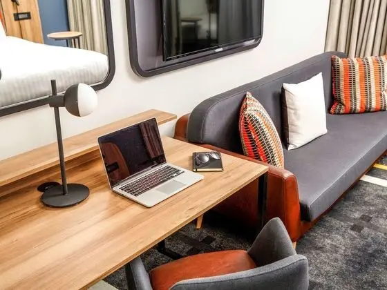 Oda, 1 Çift Kişilik Yatak, Balkon