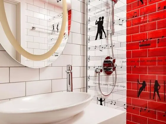 Oda, 2 Tek Kişilik Yatak (The Duet)