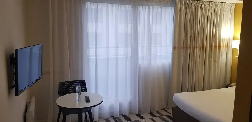 1 Çift Kişilik Veya 2 Tek Kişilik Yatak Standard