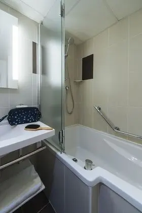 Standard Süit, 2 Çift Kişilik Yatak, Bağlantılı Odalar