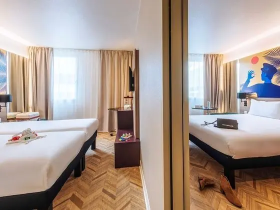 Standard Süit, 2 Çift Kişilik Yatak, Bağlantılı Odalar