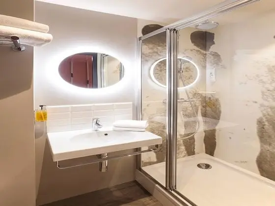 Standard Süit, 1 Çift Kişilik Yatak ve Çekyat