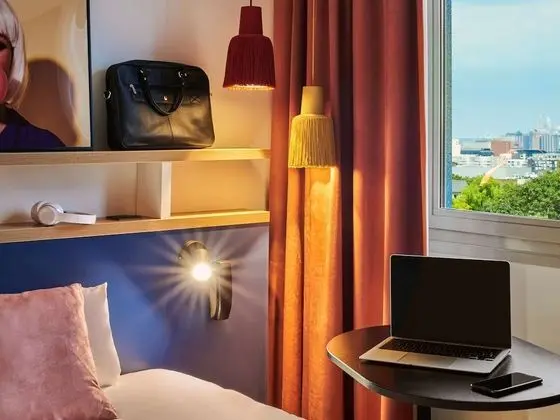 Standard Tek Büyük Yataklı Oda, 1 Çift Kişilik Yatak ve Çekyat