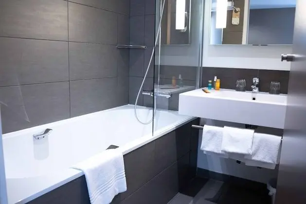 Standard Süit, 1 Çift Kişilik Yatak ve Çekyat