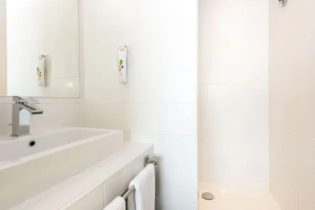 Standard Tek Büyük Yataklı Oda, Birden Çok Yatak