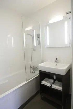 Standard Süit, 1 Çift Kişilik Yatak ve Çekyat