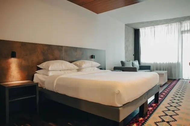 Executive Oda, 1 En Büyük (King) Boy Yatak ve Çekyat, Balkon