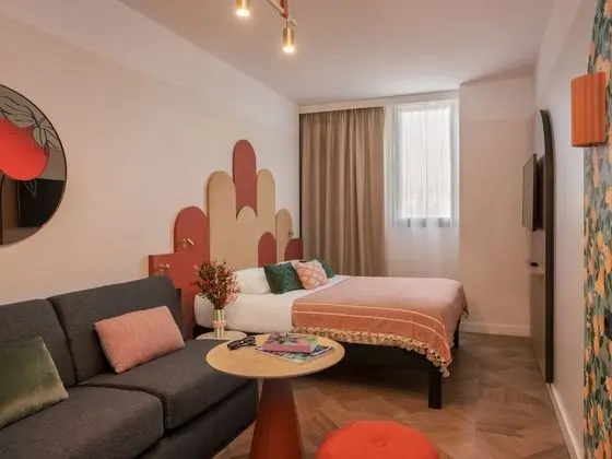 Family Oda, 1 Çift Kişilik Yatak ve Çekyat