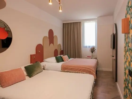 Family Oda, 1 Çift Kişilik Yatak ve Çekyat