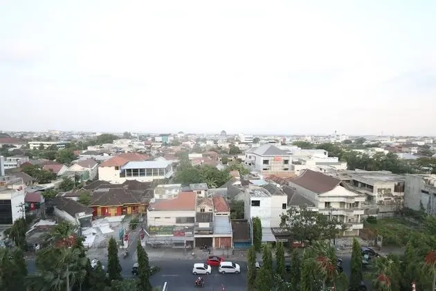 Standard Oda, 1 Büyük (Queen) Boy Yatak