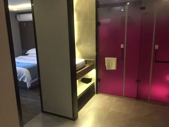 Superior Tek Büyük Yataklı Oda