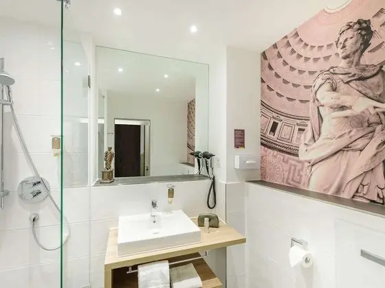 Comfort Tek Büyük Yataklı Oda, 1 Çift Kişilik Yatak