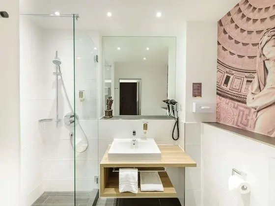 Comfort Tek Büyük Yataklı Oda, 1 Çift Kişilik Yatak