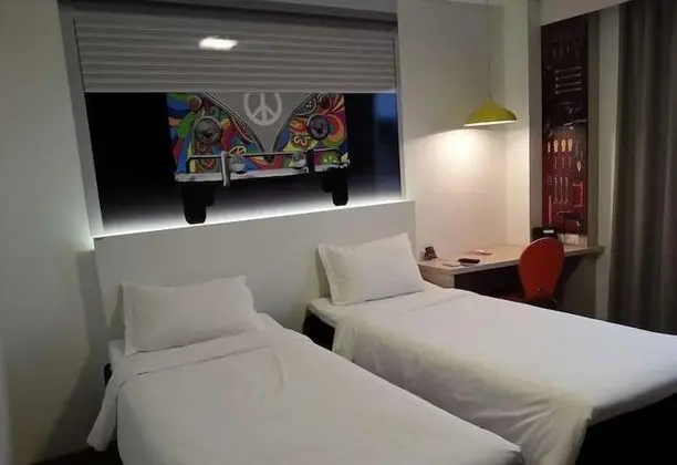 Deluxe İki Ayrı Yataklı Oda