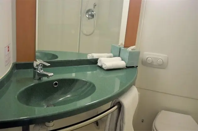 Standard Oda, 2 Tek Kişilik Yatak