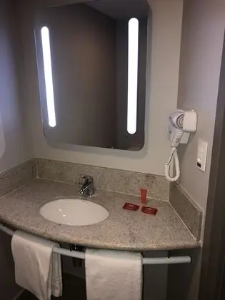 Apart Daire, 1 Çift Kişilik Yatak