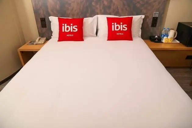 Business Tek Büyük Yataklı Oda