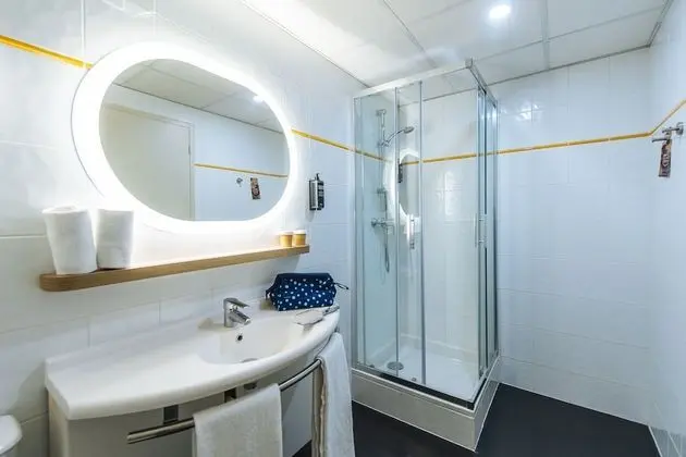 Standard Tek Büyük Yataklı Oda, 1 Çift Kişilik Yatak ve Çekyat