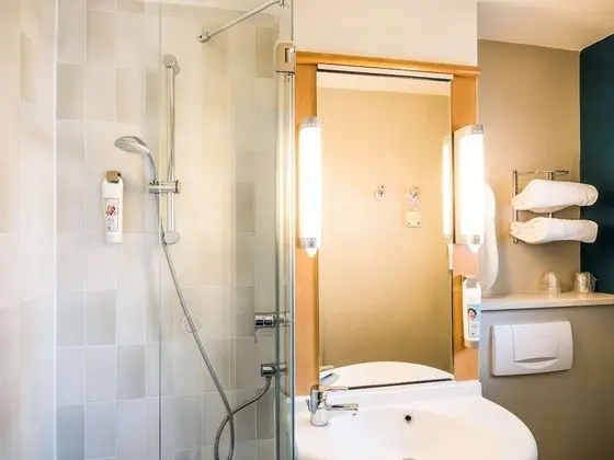 Comfort Tek Büyük Yataklı Oda, 1 Çift Kişilik Yatak
