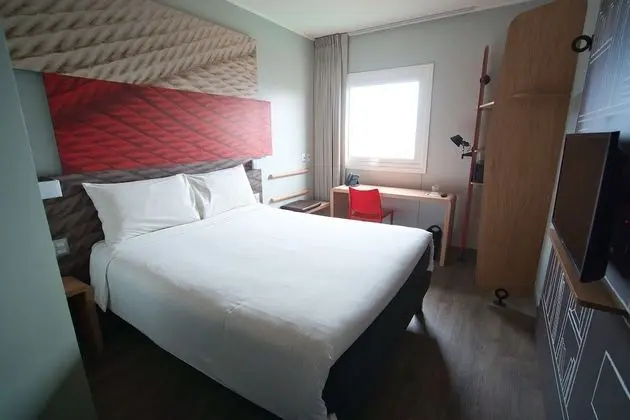 Standard Oda, 1 Çift Kişilik Yatak