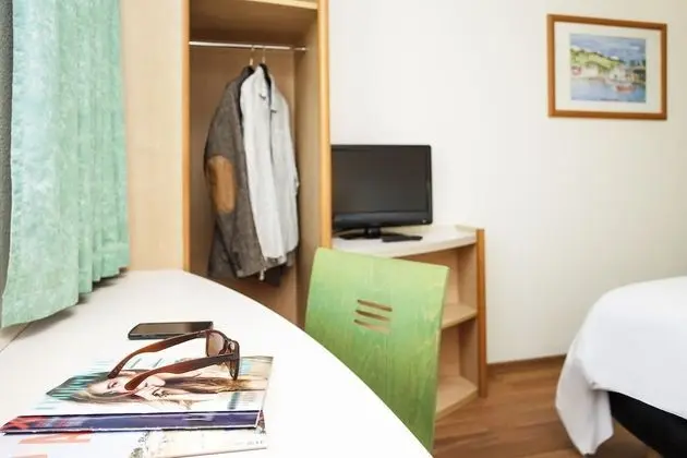 Standard Oda, 1 Tek Kişilik Yatak