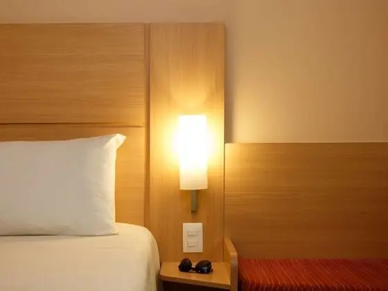 Standard Oda, 1 Çift Kişilik Yatak