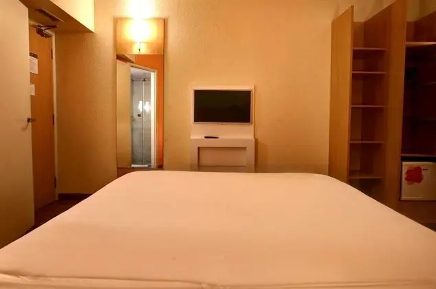Standard Oda, 1 Çift Kişilik Yatak