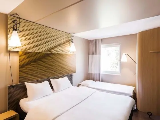 Oda, Birden Çok Yatak (New Sleep Easy Concept)