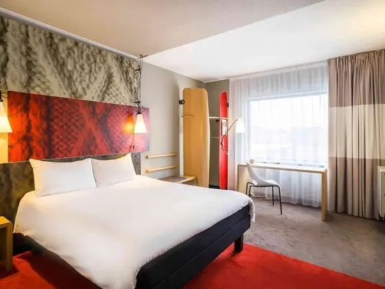 Tek Büyük Yataklı Oda, 1 Çift Kişilik Yatak (Spacious)