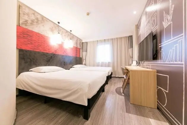 Deluxe İki Ayrı Yataklı Oda