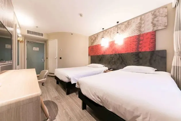 Deluxe İki Ayrı Yataklı Oda