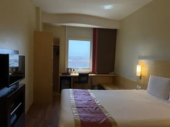 Standard Tek Büyük Yataklı Oda, 1 Çift Kişilik Yatak, Şehir Manzaralı