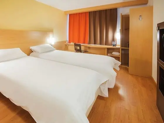 Standard Oda, 1 Çift Kişilik Yatak